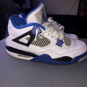 Jordan Retro 4